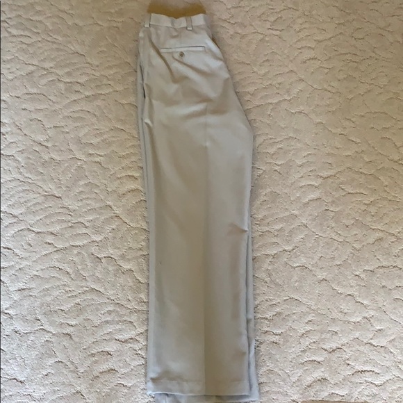 Pair of Creme Dress Pants 34x30 - Picture 6 of 6